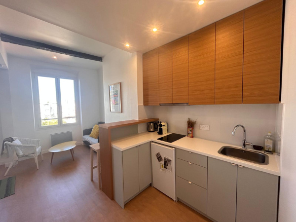 Offres de location Studio Marseille 13007