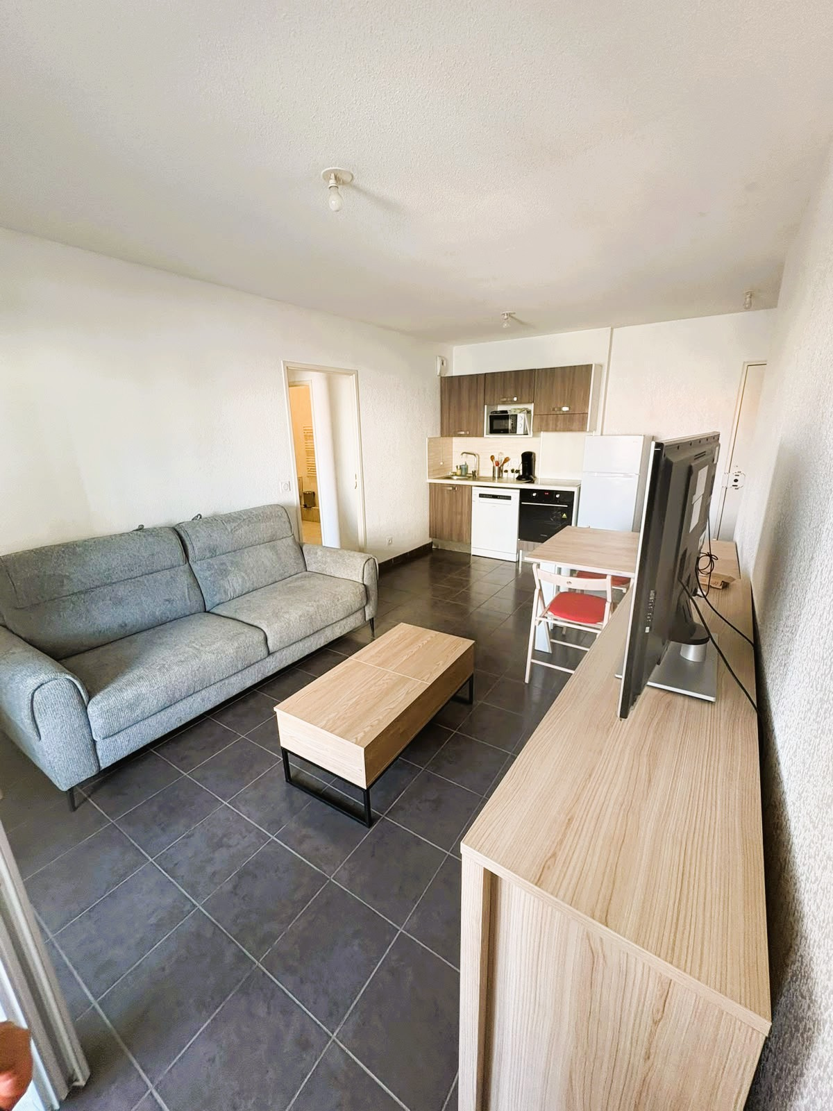 Appartement à louer à Marseille, 40,4 m², 2 pièces – photo 2 sur 13